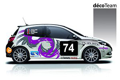 Volledig vrouwenteam tijdens 24 Hours of Dubai